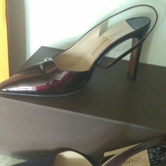 Authentic Louis Vuitton Vernis Slingbacks - Picture 6 of 6